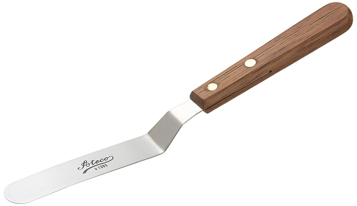 Why You Need An Offset Spatula Immediately