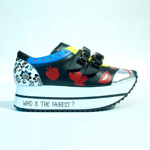 Footwear, Shoe, Sneakers, Walking shoe, Athletic shoe, Outdoor shoe, Sportswear, Footwear, Shoe, Sneakers, Walking shoe, Athletic shoe, Outdoor shoe, Sportswear,