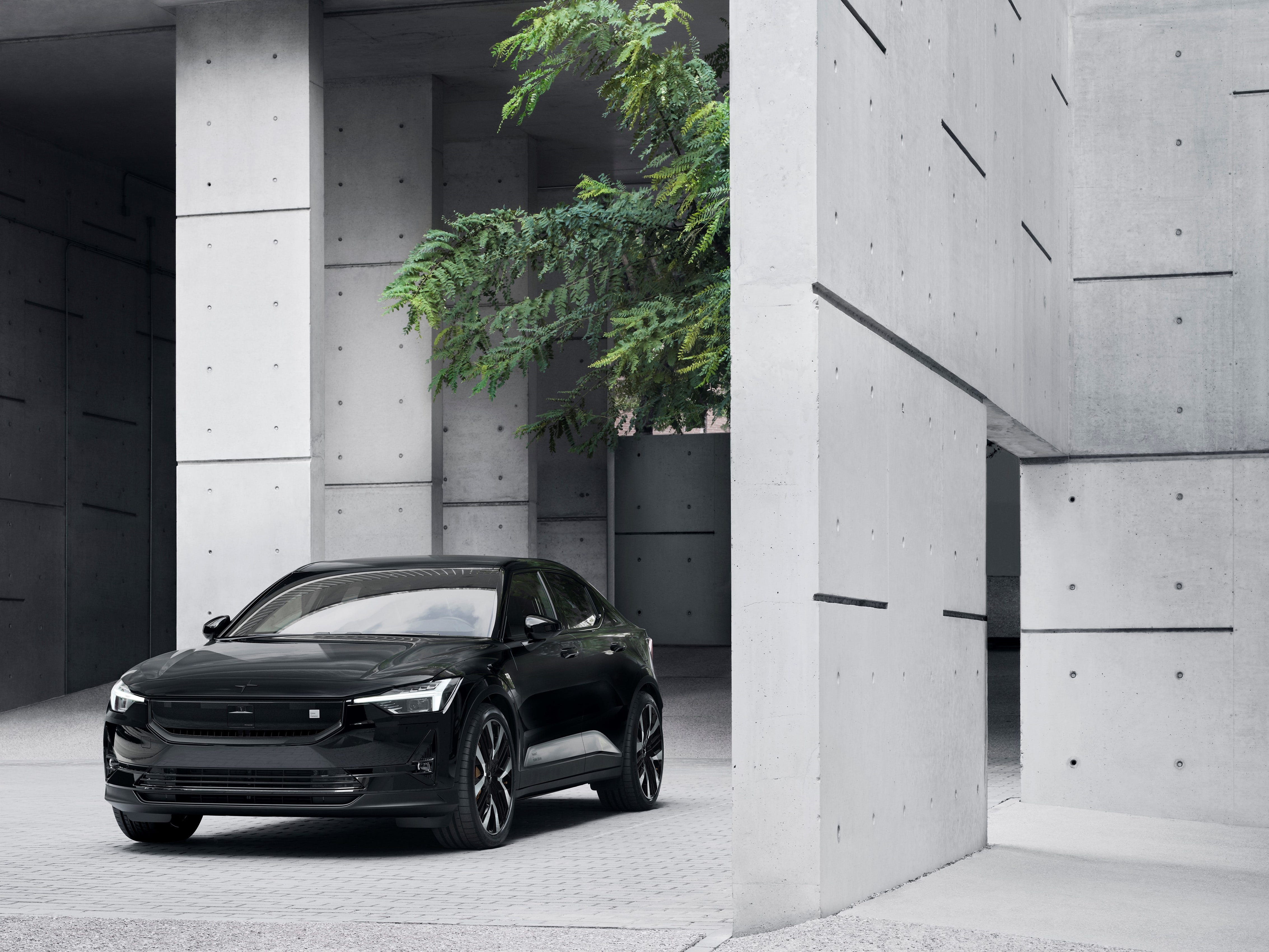 2024 Polestar 2 Hits 300-Mile Range, Adds Rear-Wheel Drive