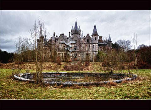 creepy abandoned house near me