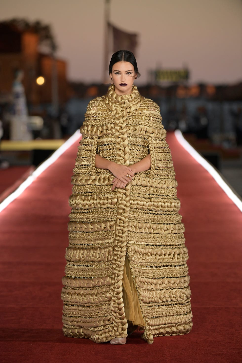 https://hips.hearstapps.com/hmg-prod.s3.amazonaws.com/images/67-altamoda-venezia-2021-1630341518.jpg?crop=1xw:1xh;center,top&resize=980:*