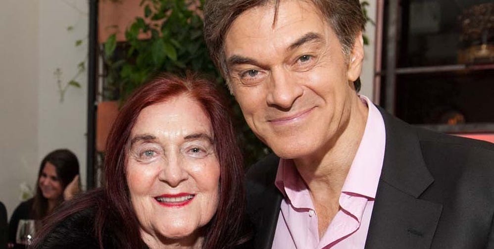 Dr. Oz Says He Missed the Signs of His Mother's Alzheimer's Diagnosis