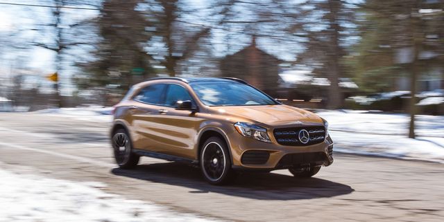 19 Mercedes Benz Gla Class Review Pricing And Specs