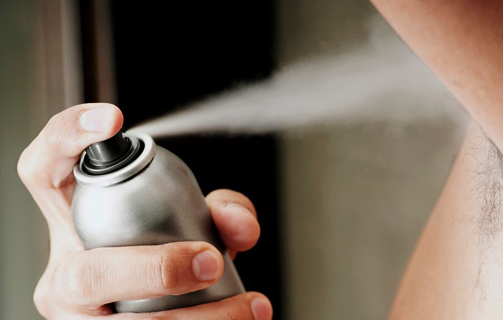 2-easy-ways-prevent-body-odor-antipersperant-1515591361.jpg