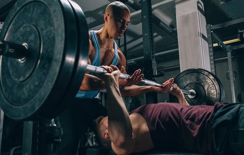 5 Malé Vylepšení, Které Vám Pomohou Bench pressu Větší Váhu