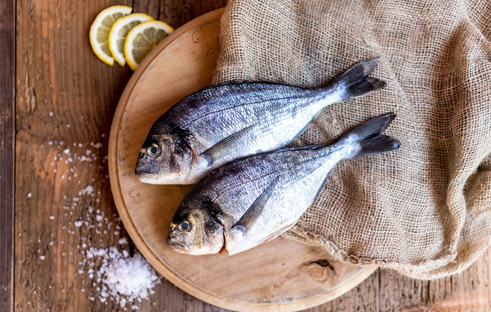 Рыбки воняют. Рыбный запах. Smelt Fish. Запах рыбы у мужчин. Odors.