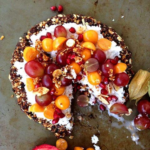 Fruity Breakfast Pizza with Granola Crust