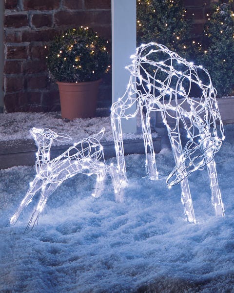 Aldi S Outdoor Decorations Are Winter Wonderland Worthy