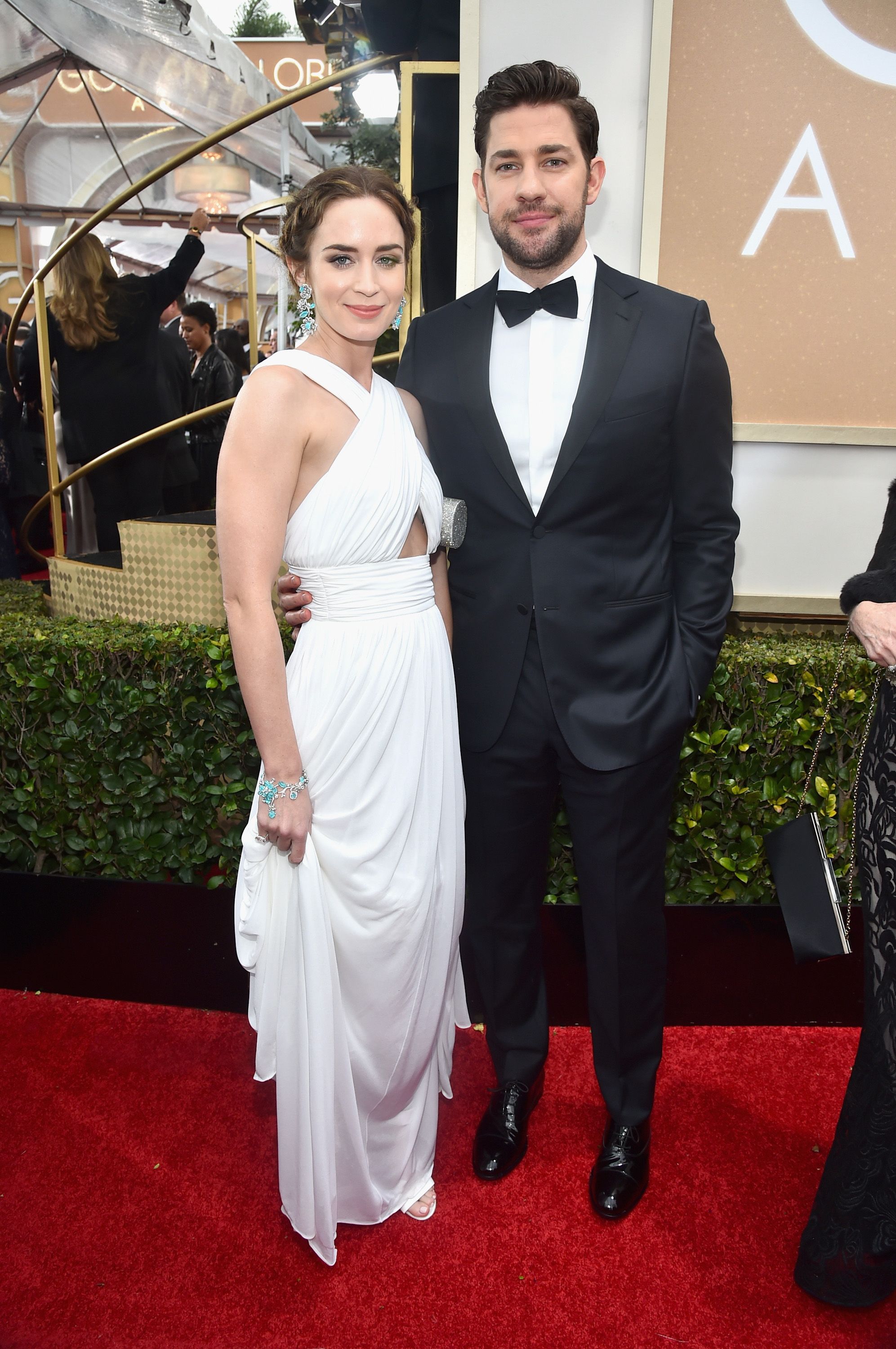 emily blunt golden globes dress