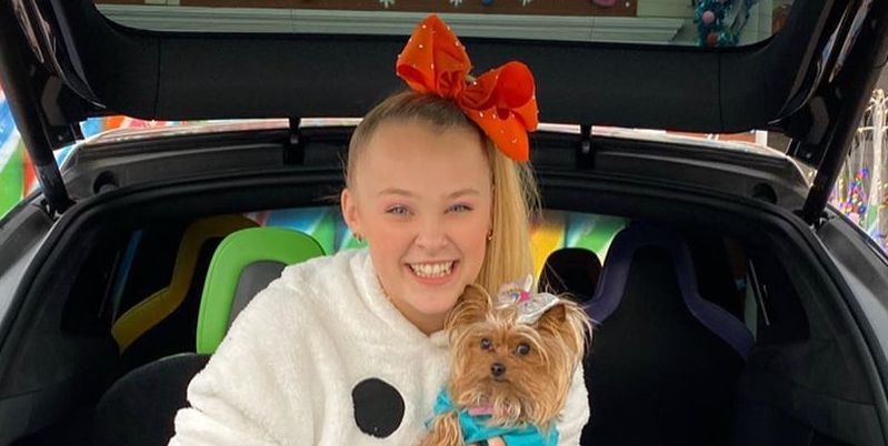 Jojo Siwa Makes A Tiktok About People Continually Telling Her To