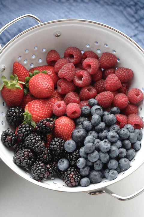 best foods to lower cholesterol  berries