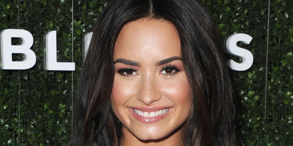 Demi Lovatos nude photos leak after her Snapchat is 