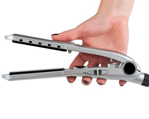6 Mistakes You've Been Making With Your Flat Iron