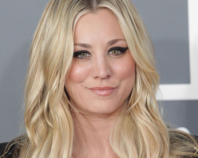 You Need To See Kaley Cuoco Sweeting S New Haircut