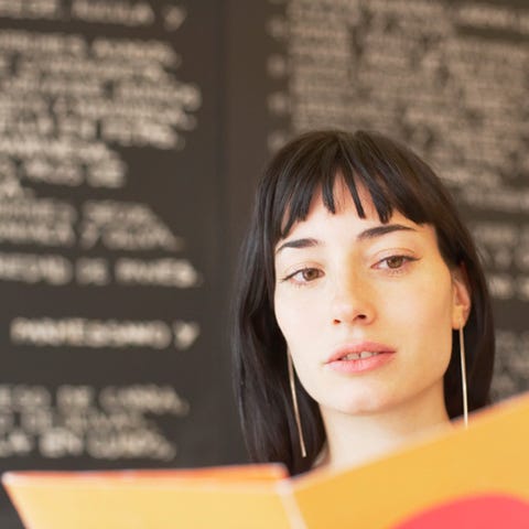 7 Disturbing Ways Restaurants Trick Your Taste Buds