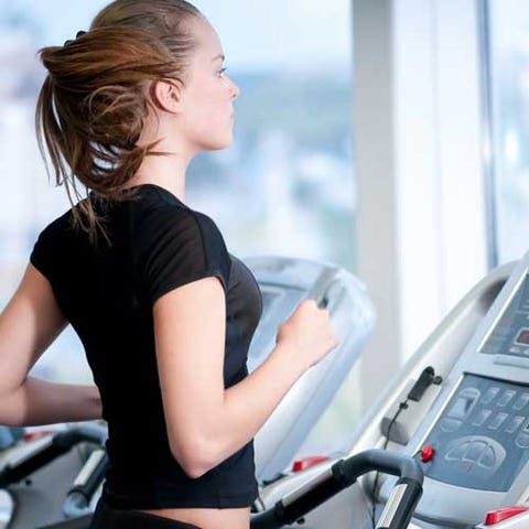 8 Mistakes That Are Slowing Your Weight Loss