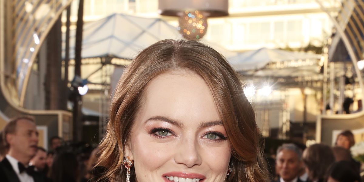 Emma Stone Apologizes At The Golden Globes For Role In Aloha