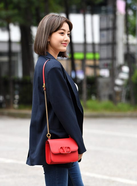 Twice トゥワイス の 天然美人 ジヒョ Jihyo の衣装 私服23 ファッション Elle エル デジタル