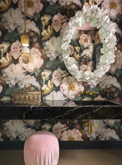 Shell, Pink, Cut flowers, Artificial flower, Floral design, Flower, Flower Arranging, Room, Plant, Centrepiece, 