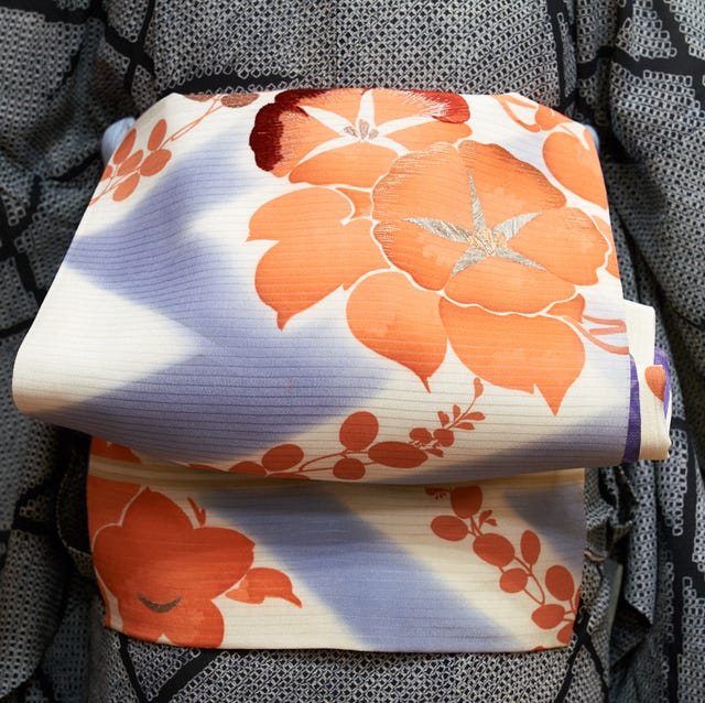 アンティーク着物を知る池田由紀子のおしゃれ提案 6月 夏の花を取り合わせる愉しみ アンティーク着物を知る池田由紀子のおしゃれ提案 6月 夏の花を取り合わせる愉しみ