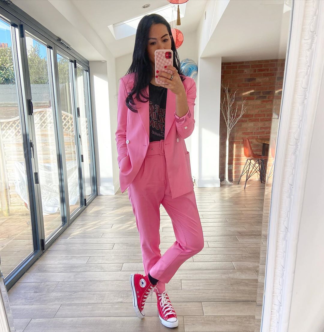 Sofocante fatiga Empleado Las zapatillas Converse de bota mejoran los looks en Instagram