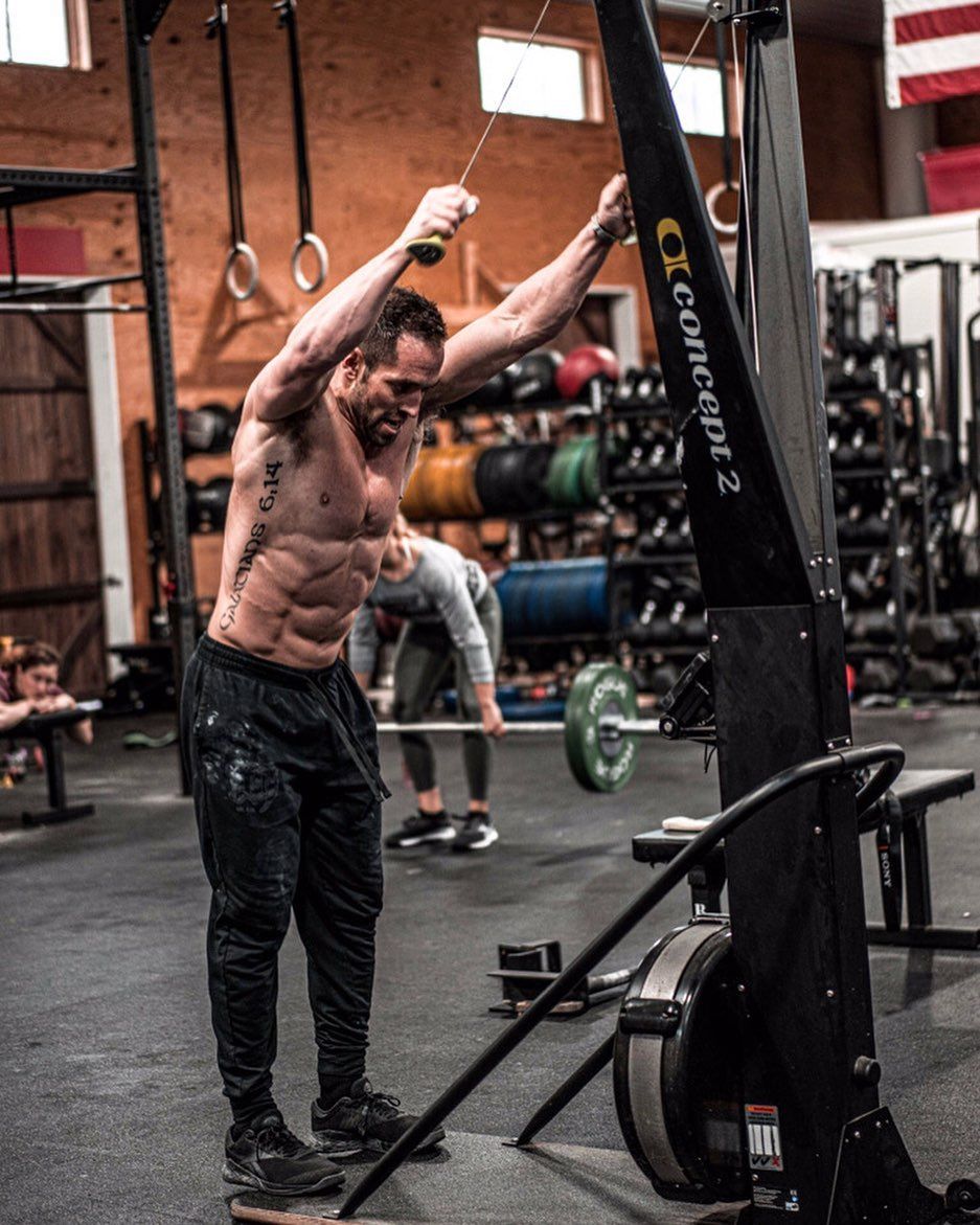 what shoes does rich froning wear