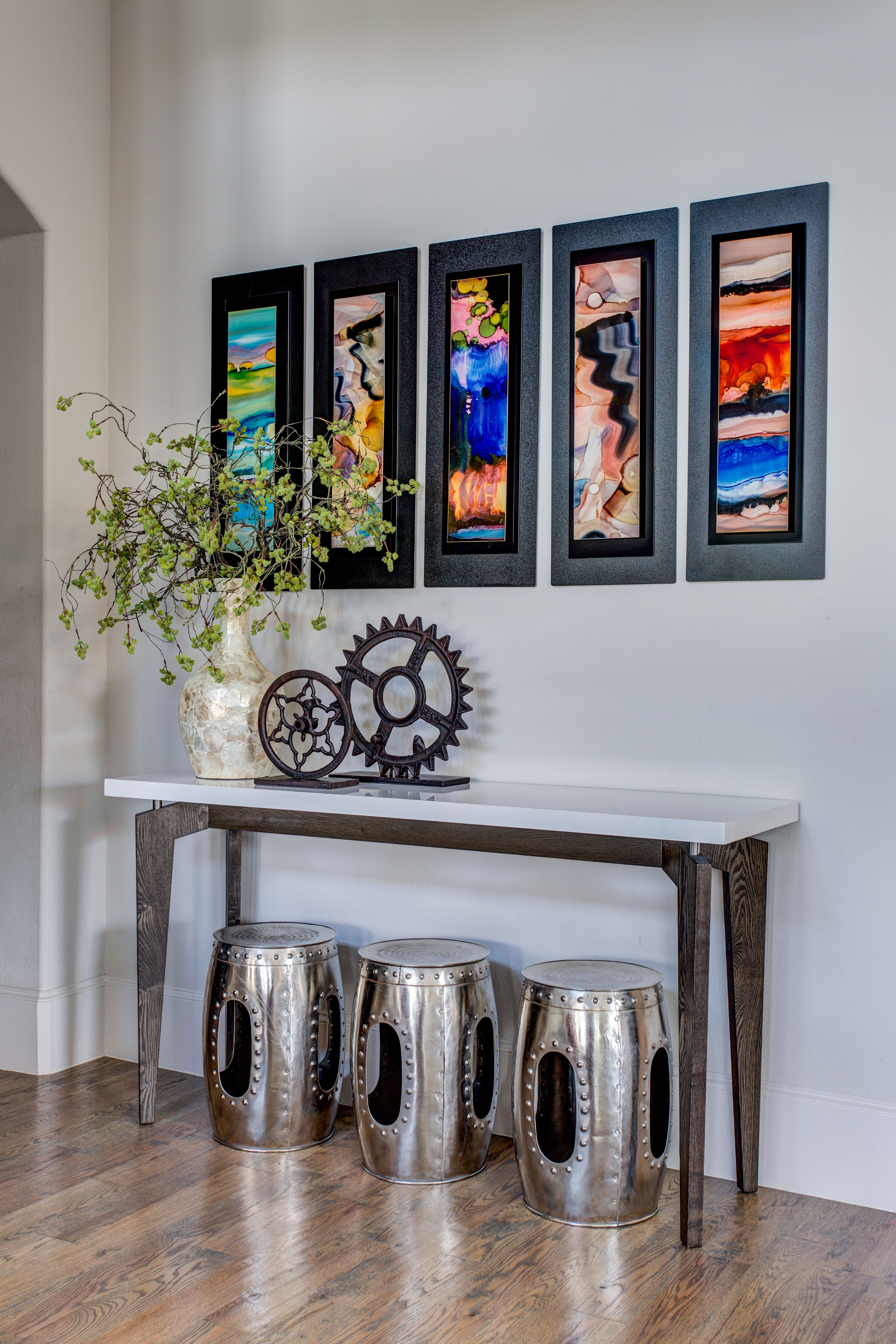 Living Room Console Table Decor Under Tv Images | Bar Table