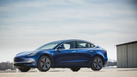 2018 Tesla Model 3 Side 2018 tesla model 3