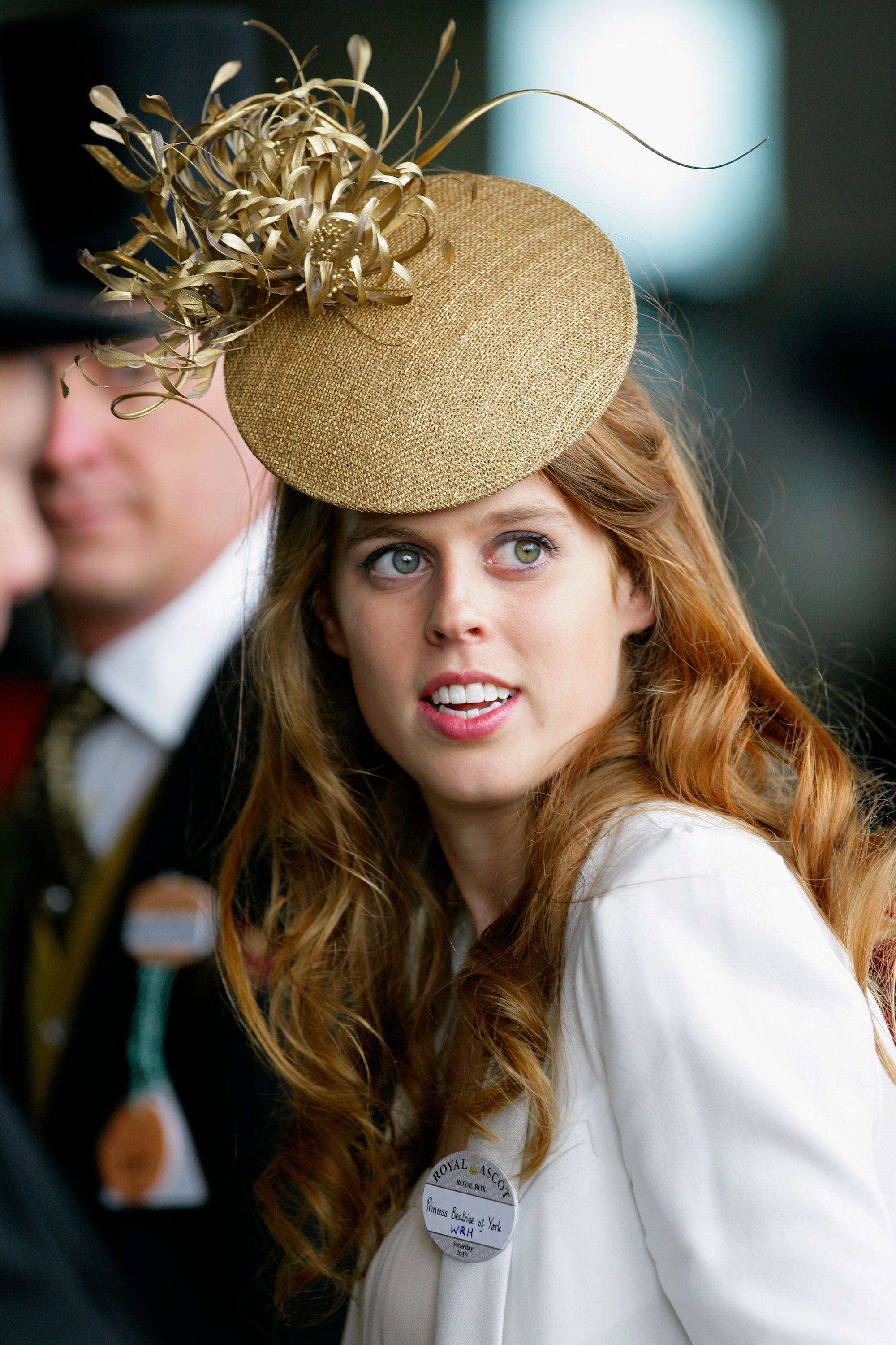 princess with hat