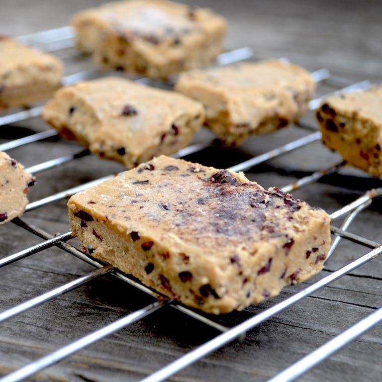 The 15 best keto-friendly protein bars for weight loss in 2023 10 Chocolate Chip Sugar-Free Paleo Protein Bars