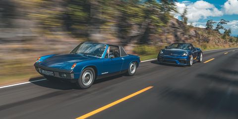 porsches old and new in hawaii a porsche 9146 and 718 spyder