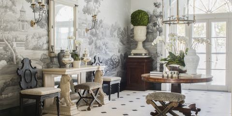 24 Wallpapered Foyers For A Gorgeous Home Entrance