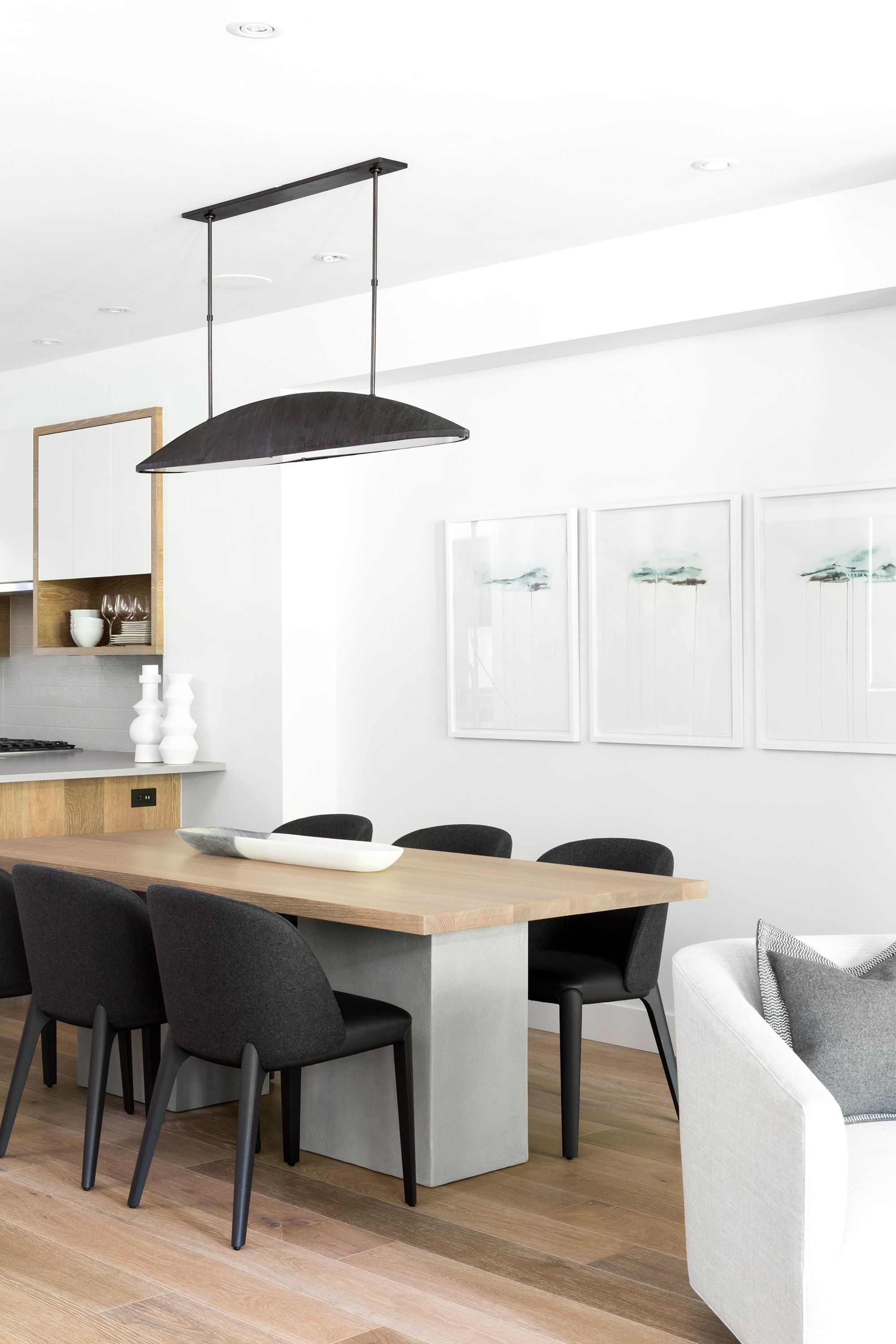 minimalist lighting dining room