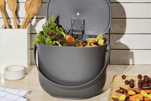 five two down to earth compost bin