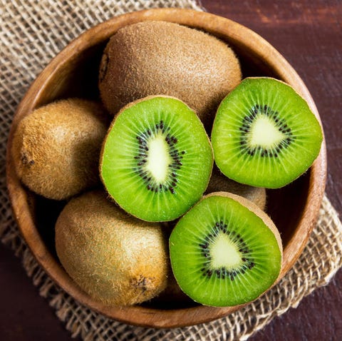 diy face scrubs mattifying kiwi face scrub