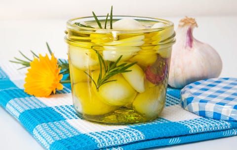 pickled garlic cloves