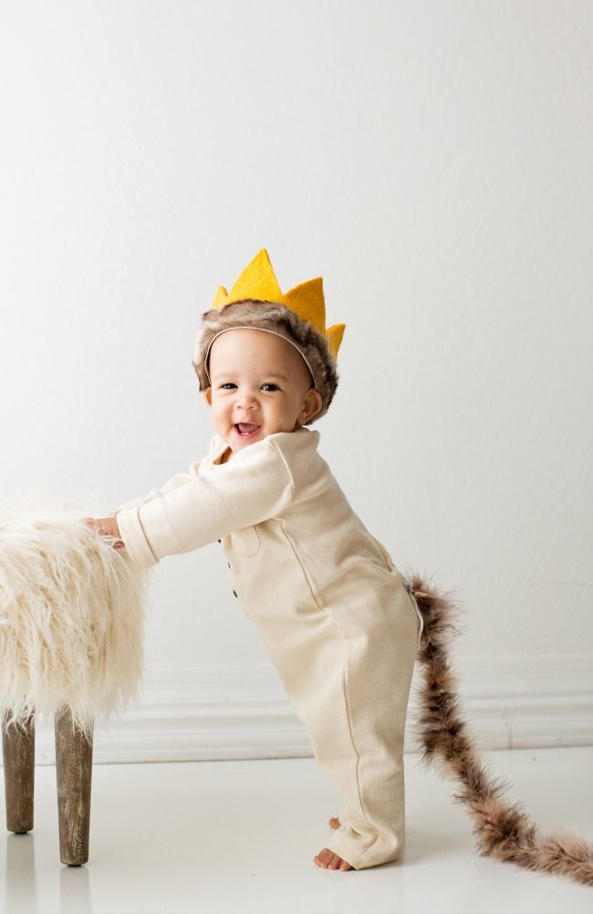 Halloween Baby Outfit Set Lion Costume King of The Wild Thing Romper with Crown and Tail