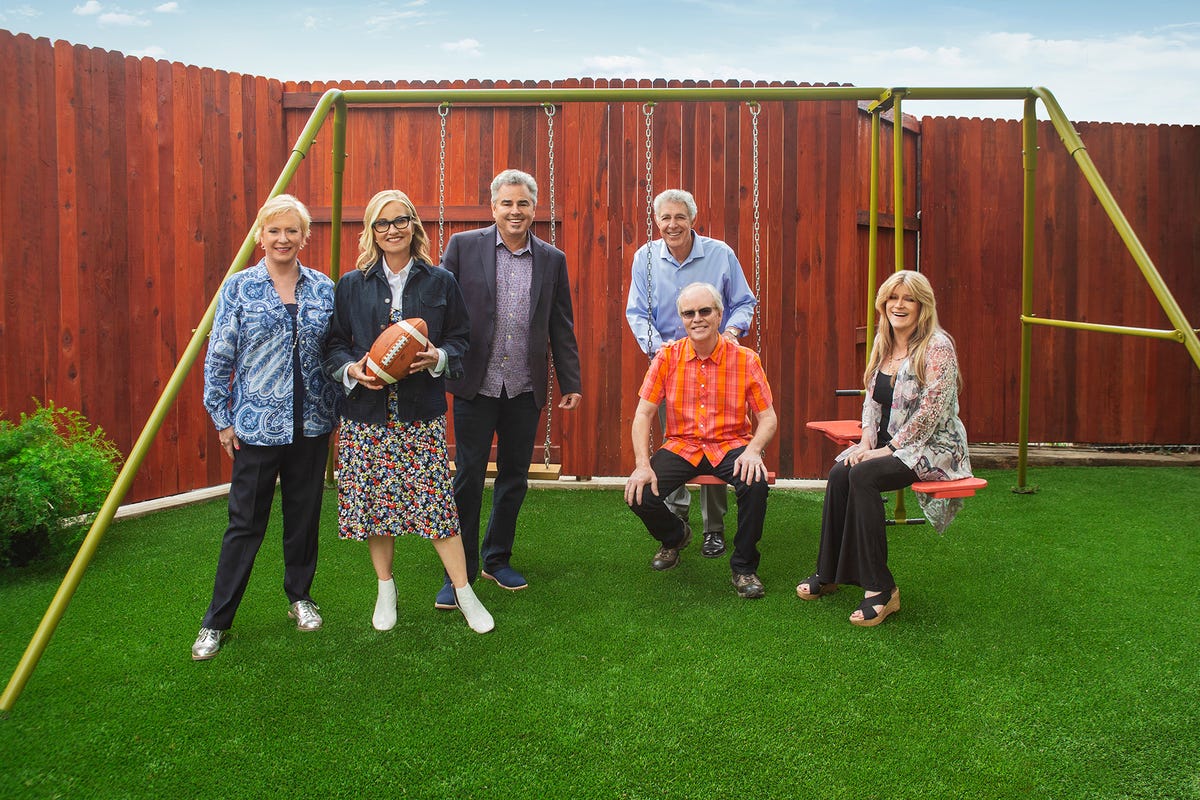 Maureen Mccormick Opens Up About A Very Brady Renovation