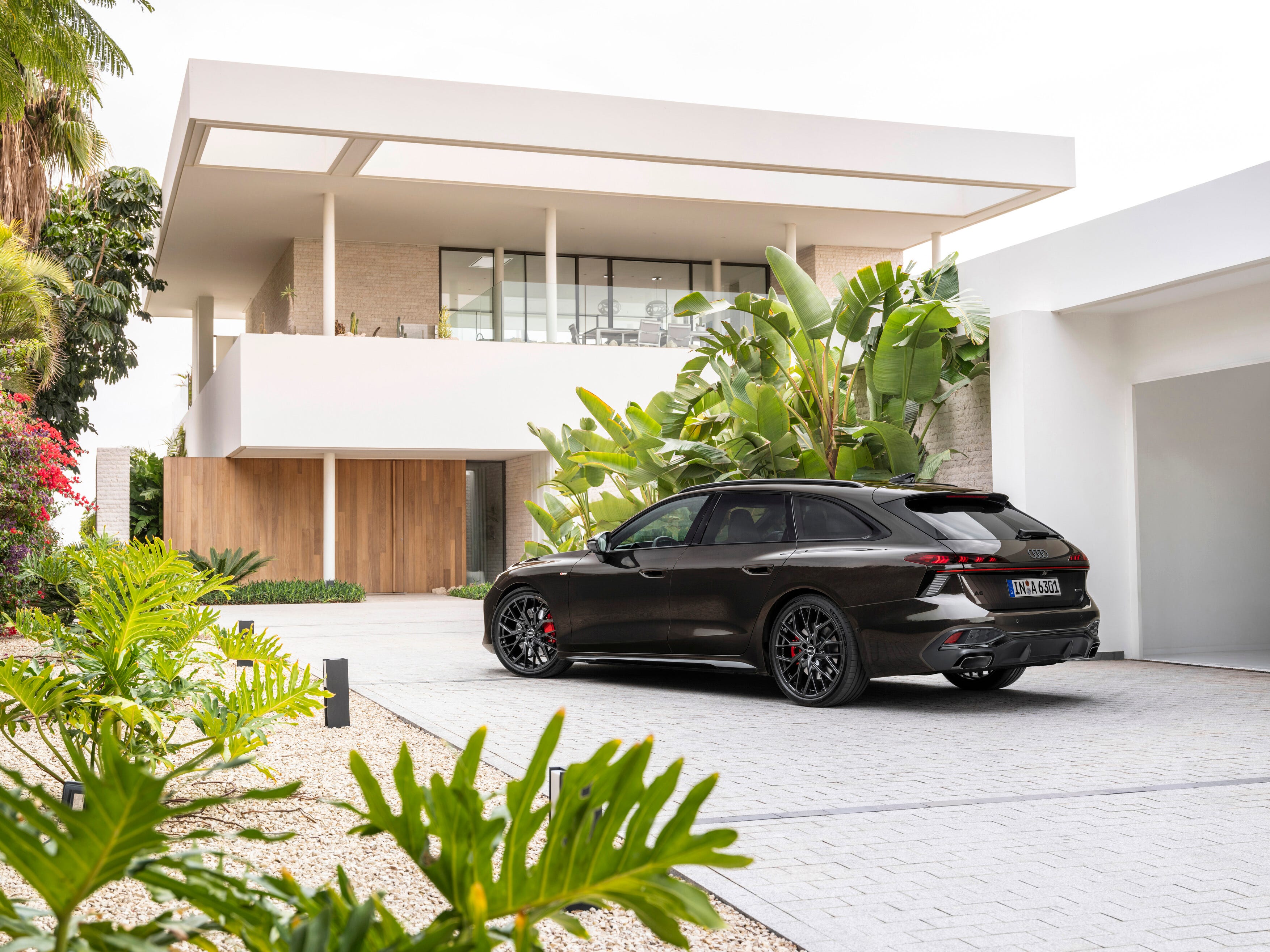 Audi's All-New A6 Has Arrived, and in Beautiful Station Wagon Form