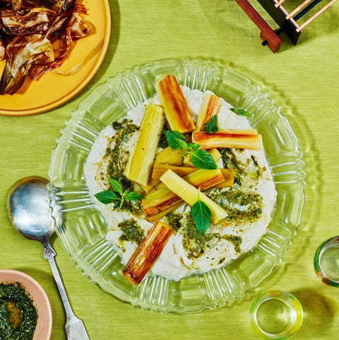 bijgerecht-puree-de-topinambour-aardpeerpuree-met-geroosterde-prei aardpeerpuree met hazelnootpesto