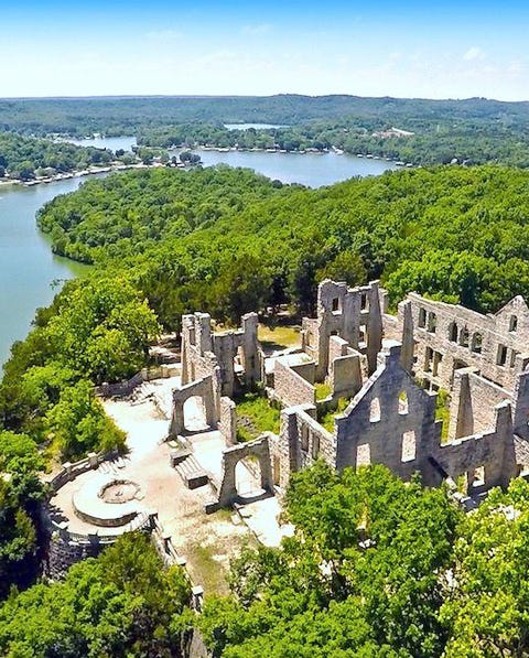 Natural landscape, Vegetation, Bird's-eye view, Aerial photography, Landmark, Castle, Tourism, Building, Landscape, Photography, Natural landscape, Vegetation, Bird's-eye view, Aerial photography, Landmark, Castle, Tourism, Building, Landscape, Photography,