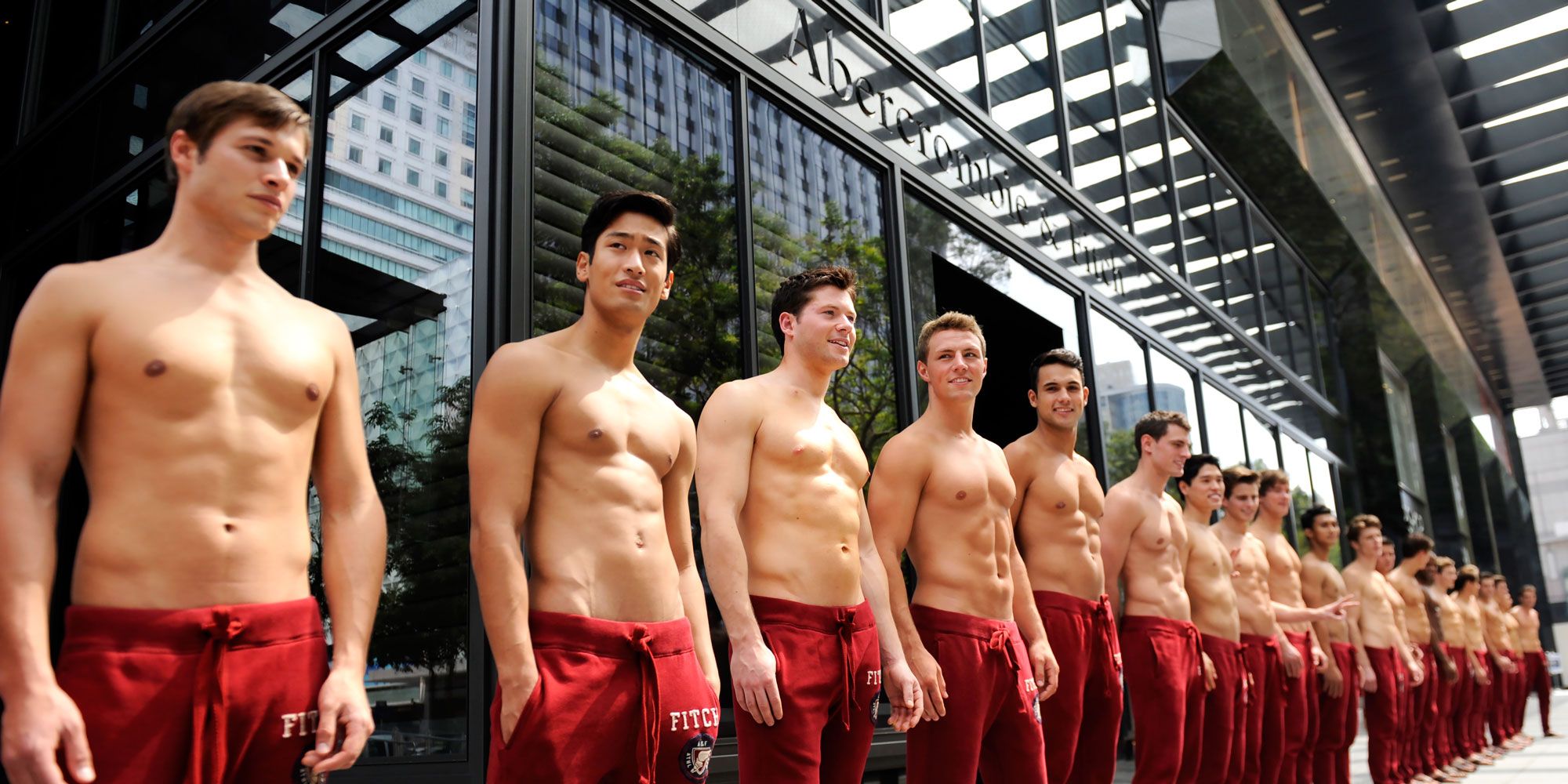 Abercrombie \u0026 Fitch to Close 60 Stores 