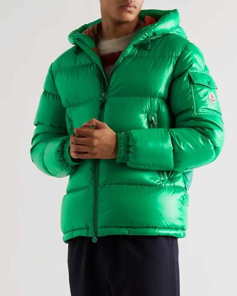 abrigo verde acolchado