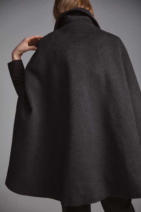 abrigo capa más elegante rebajado Pedro del Hierro Outlet