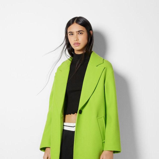 El abrigo verde flúor de € de