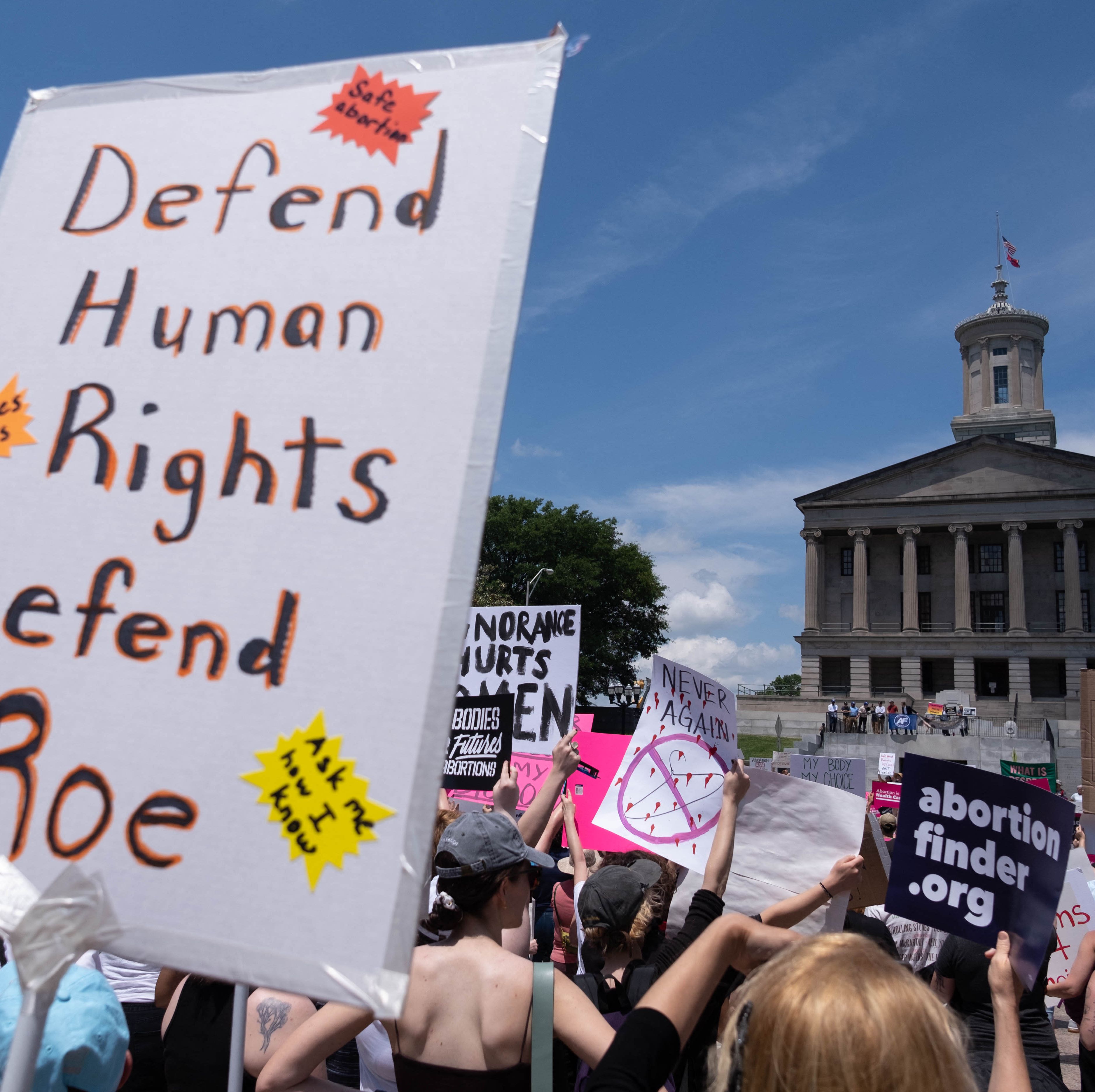 This Tennessee 'Abortion Trafficking' Bill Is One of the Most Messed Up Things We've Seen In a While