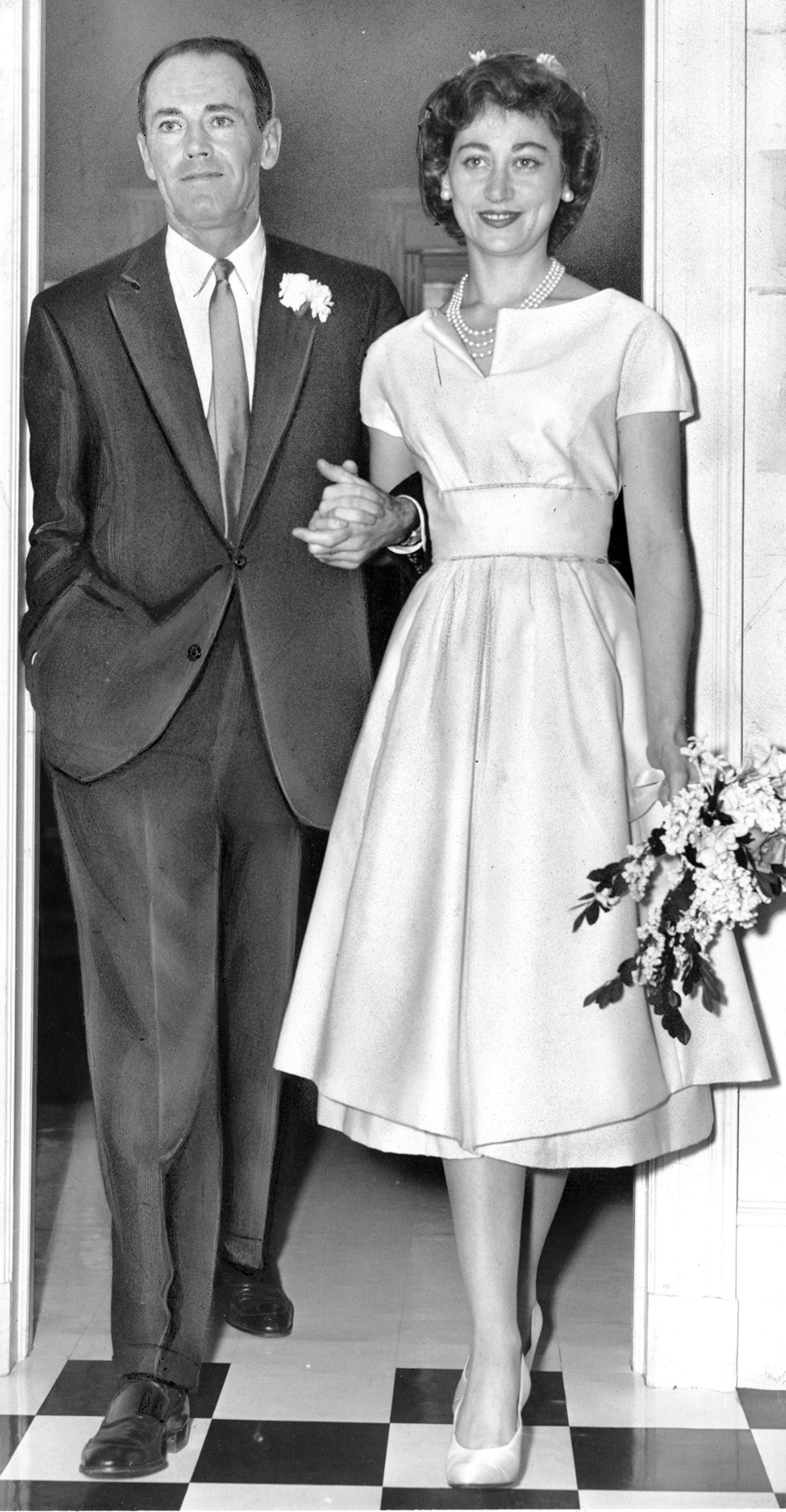 1597px x 3072px - 40 Rare Vintage Photos of Hollywood Legends on Their Wedding Day