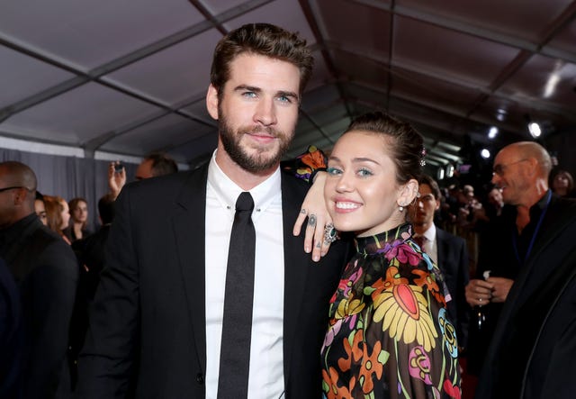 Miley Cyrus And Liam Hemsworth Just Finalized Their Divorce Five Months After Breaking Up celestyles