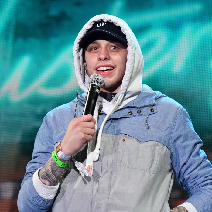 Today in 2022, Pete Davidson Is Being Eyed as This Year's Oscar Host