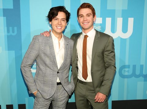 2017 cw upfront arrivals - cole sprouse !   instagram followers